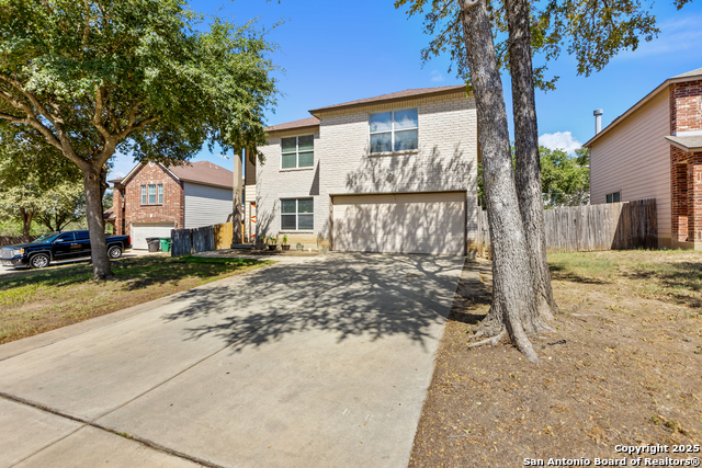 Image 4 of 35 For 10711 Manor Creek