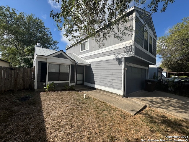 Image 3 of 20 For 10010 Amber Field