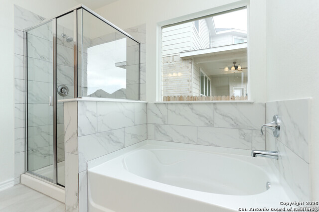 Image 15 of 26 For 5230 Anzueto