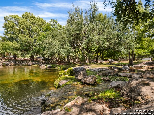 Image 16 of 29 For 7 Dominion Meadows