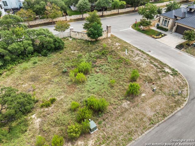 Image 6 of 29 For 7 Dominion Meadows