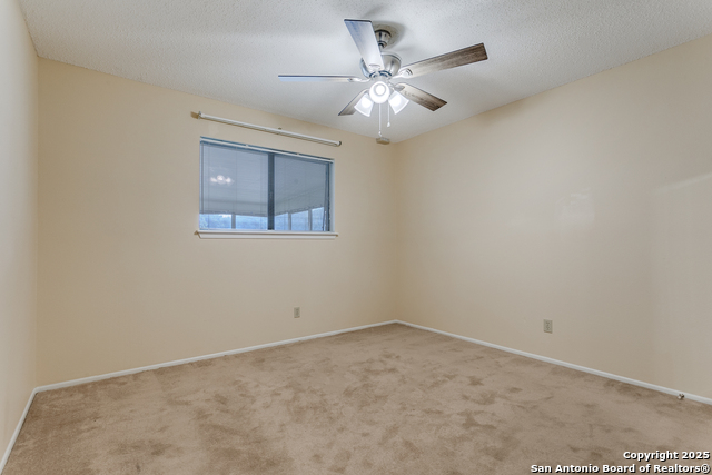 Image 17 of 25 For 9018 Woburn  