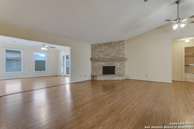 Image 7 of 25 For 9018 Woburn  