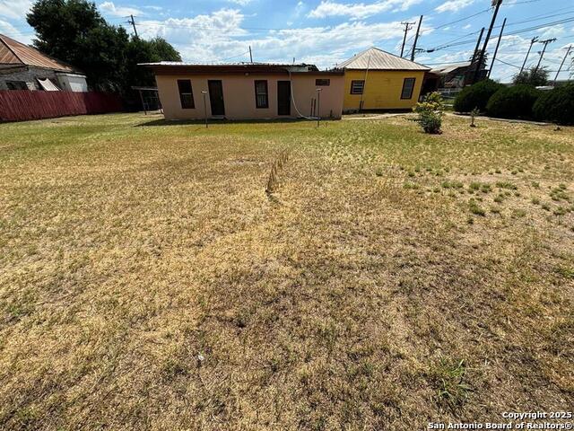 Image 3 of 35 For 201 Vidaurri Ave