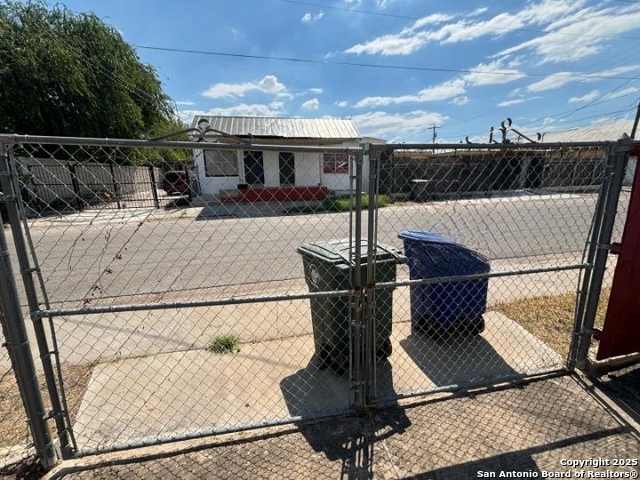 Image 34 of 35 For 201 Vidaurri Ave