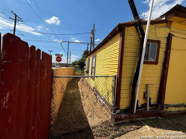 Image 35 of 35 For 201 Vidaurri Ave