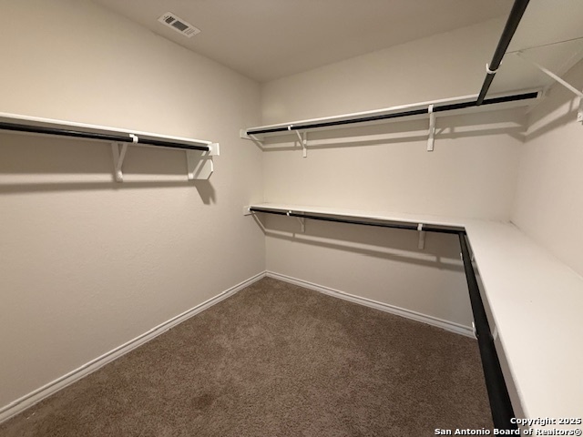 Listing photo id 8 for 222 Grey Woodpecker