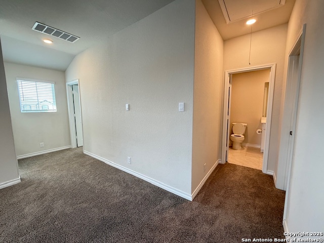 Listing photo id 38 for 222 Grey Woodpecker