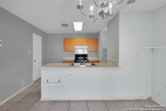 Image 10 of 29 For 8907 Breezefield