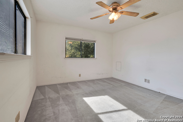 Image 17 of 29 For 8907 Breezefield