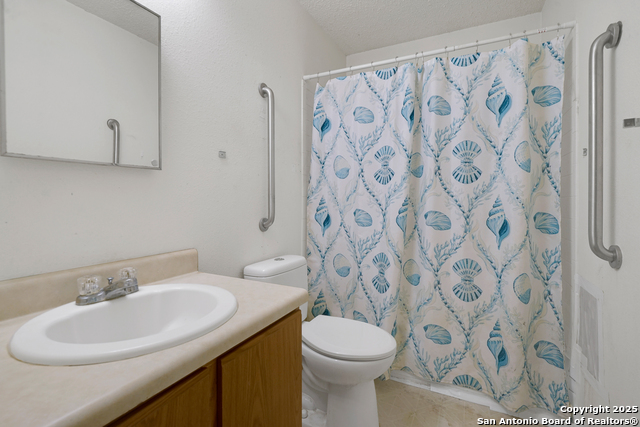 Image 18 of 29 For 8907 Breezefield