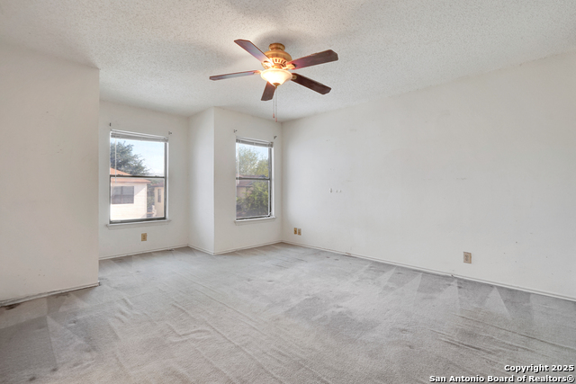 Image 24 of 29 For 8907 Breezefield