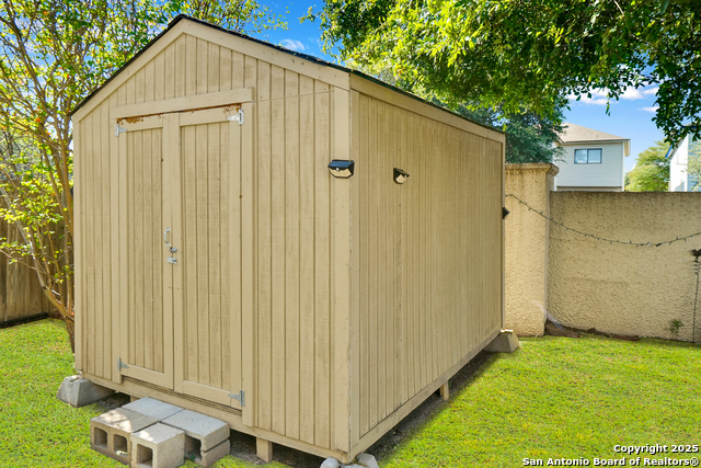 Image 29 of 29 For 8907 Breezefield