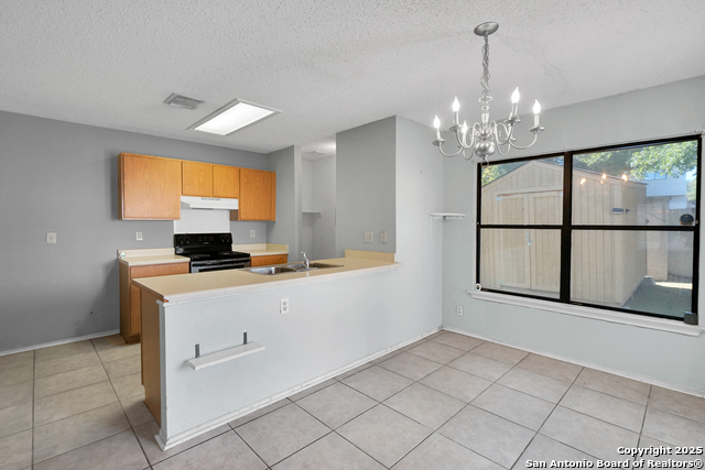 Image 9 of 29 For 8907 Breezefield