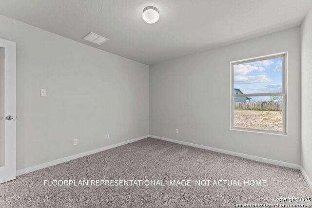 Listing photo id 16 for 8420 Roadrunner Passage