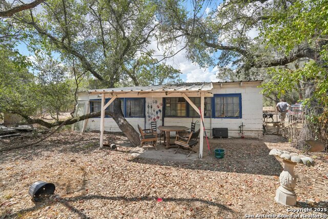 Listing photo id 23 for 3001 Curry  