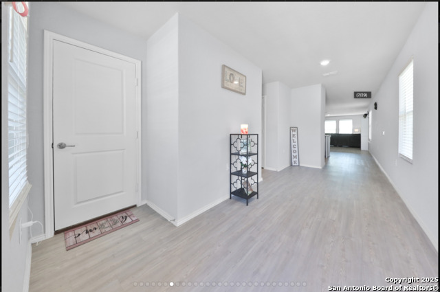 Listing photo id 0 for 4518 Meadowland Pl