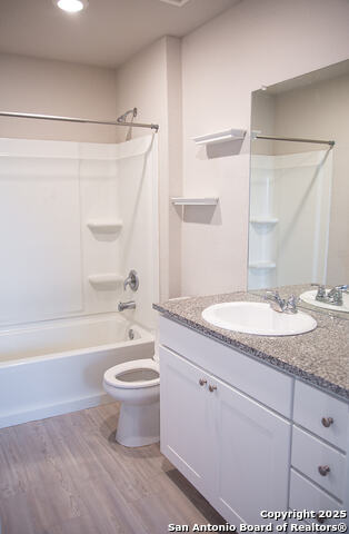 Listing photo id 27 for 4518 Meadowland Pl
