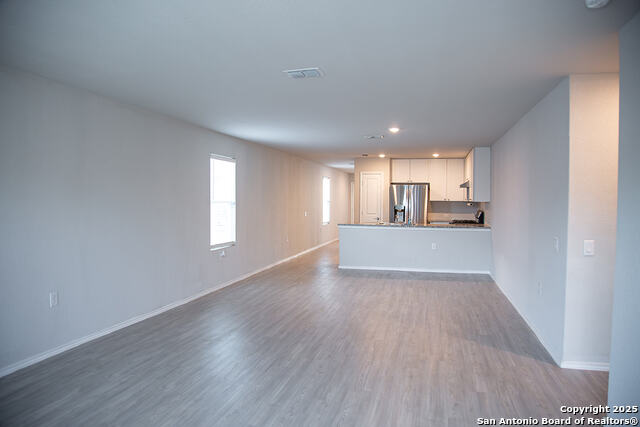 Listing photo id 6 for 4518 Meadowland Pl