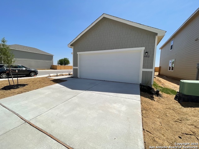 Listing photo id 1 for 14402 Palm Ridge