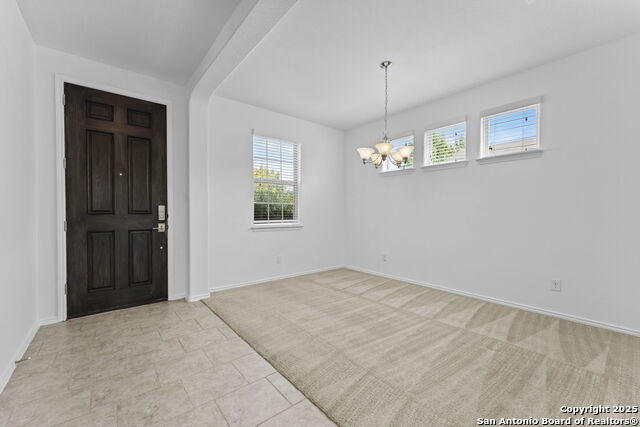 Listing photo id 2 for 10418 Queensland Way