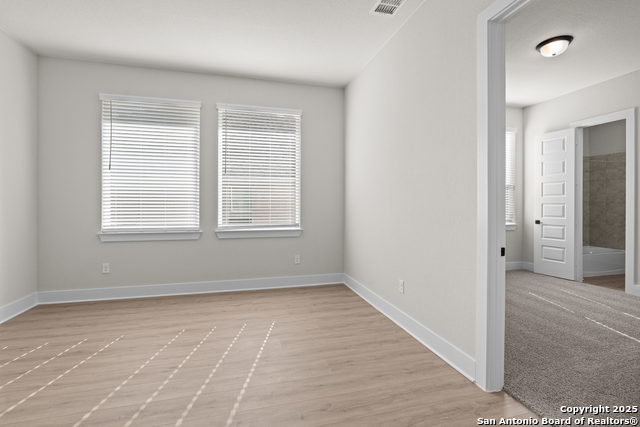 Listing photo id 8 for 169 Highland Park