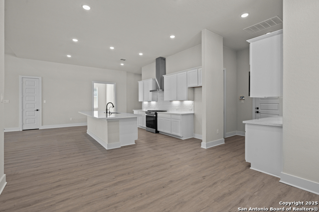 Listing photo id 24 for 169 Highland Park