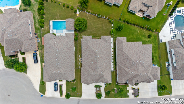 Image 33 of 38 For 17918 Cantera Ct