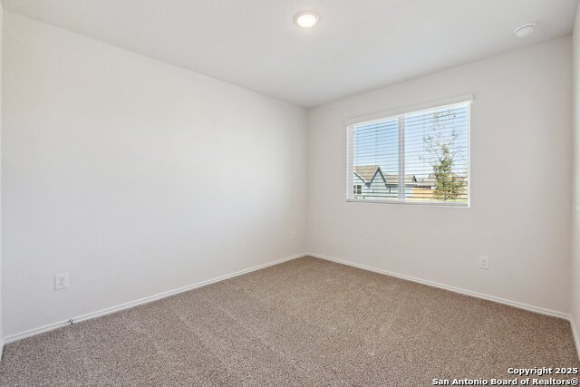 Listing photo id 2 for 1686 Kolbe