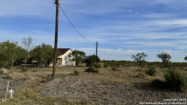 Image 6 of 15 For 295 Lobo