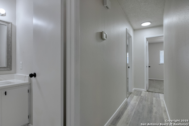 Image 14 of 29 For 6819 Columbia Ridge