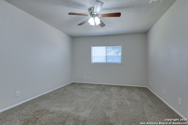 Image 16 of 29 For 6819 Columbia Ridge