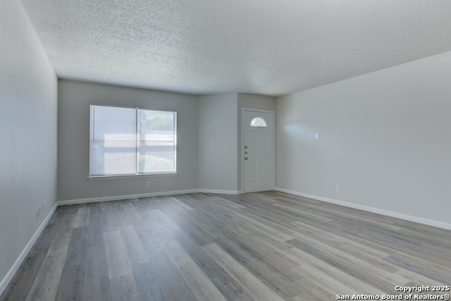 Image 2 of 29 For 6819 Columbia Ridge