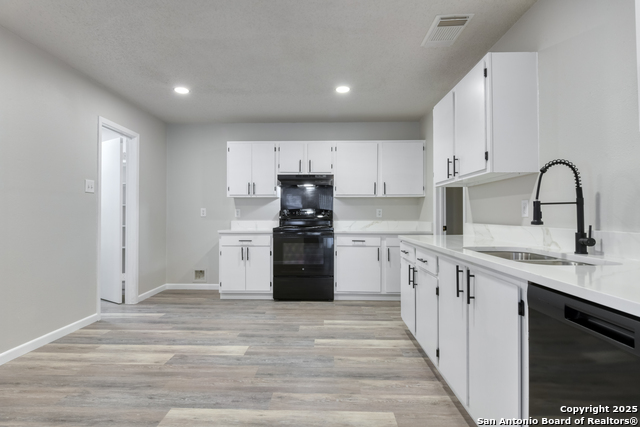 Image 9 of 29 For 6819 Columbia Ridge