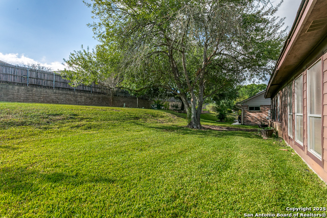 Image 23 of 25 For 3629 Fox Run