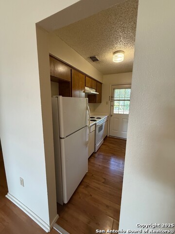 Image 9 of 11 For 112 Blue Ridge  203