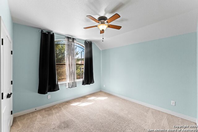 Image 26 of 37 For 11407 Massive Mt