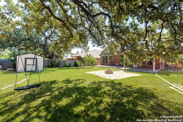 Image 35 of 37 For 11407 Massive Mt