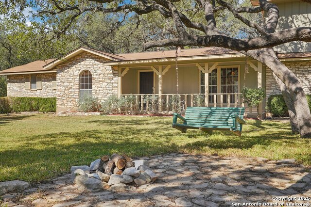 Image 3 of 25 For 3761 Ridgeway