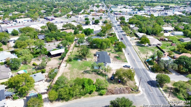 Listing photo id 20 for 519 Jackson Keller
