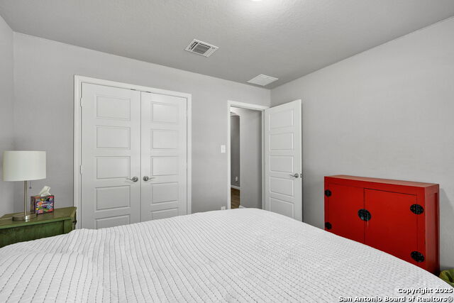 Image 33 of 43 For 2277 Kolibri Way