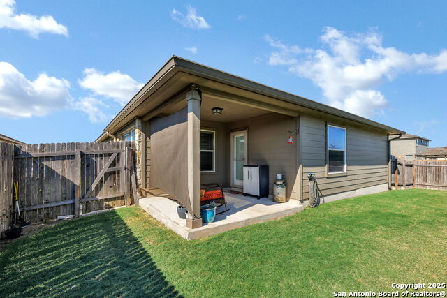 Image 40 of 43 For 2277 Kolibri Way