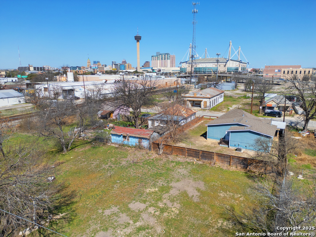 Image 8 of 9 For 111 Cash St