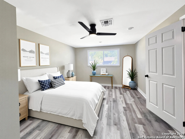 Image 13 of 29 For 4110 Tropical Dr