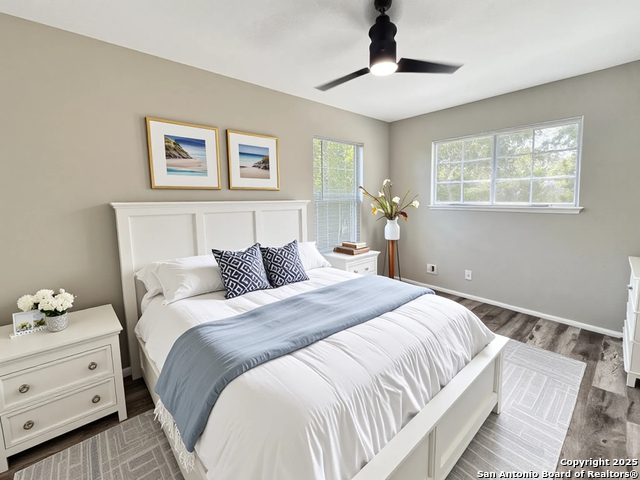 Image 23 of 29 For 4110 Tropical Dr