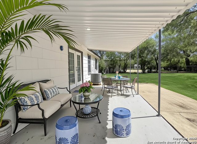 Image 27 of 29 For 4110 Tropical Dr