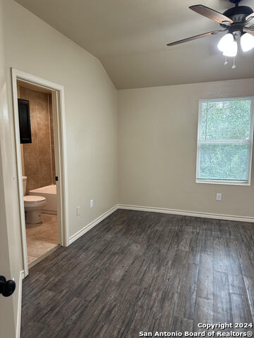 Image 12 of 20 For 6946 Lakeview Dr 101