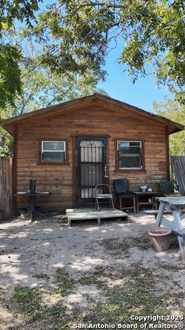 Image 5 of 25 For 708 1 2 4th  