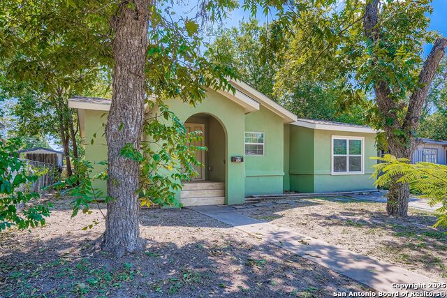 Details for 122 Adrian Dr, San Antonio, TX 78213