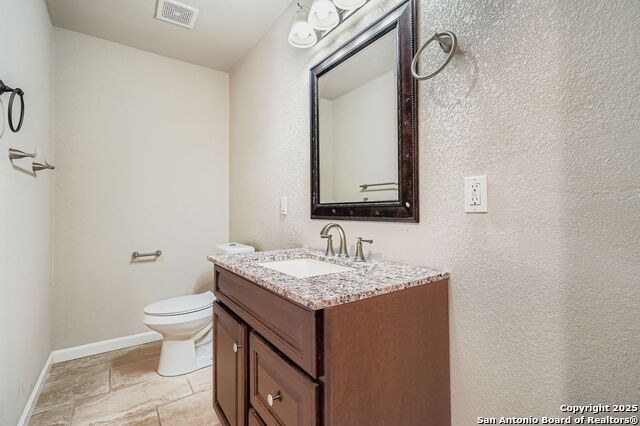 Image 22 of 29 For 122 Adrian Dr
